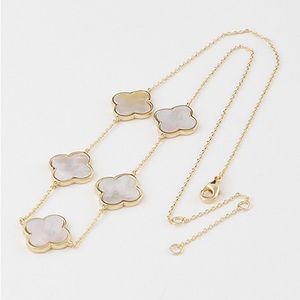 Stone Clover Charm Necklace